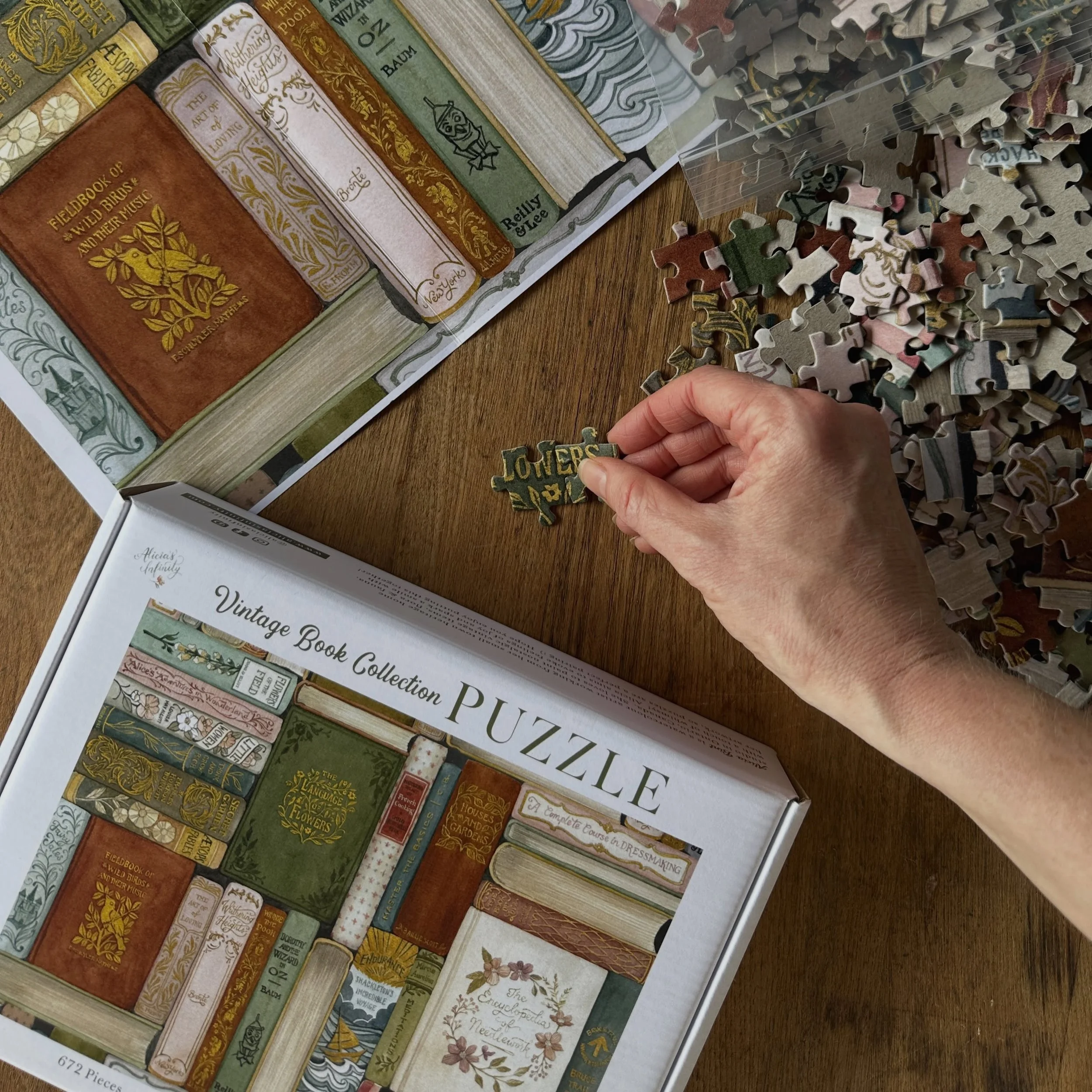 Just FYI... Puzzle Pre-Orders are closing Sept 24!!! This is my first ever limited run of products, and the only way to guarantee one (or more) before Christmas is to pre-order! I'll be shipping them early Nov.

I will be ordering extra to bring to m