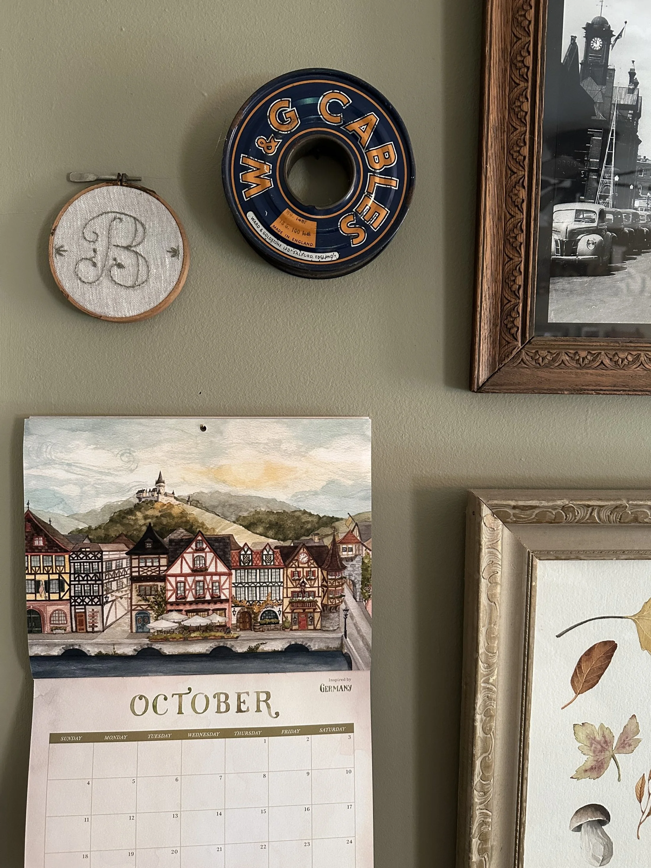 Europe Wall Art Calendar Photo 39 (Custom).JPG