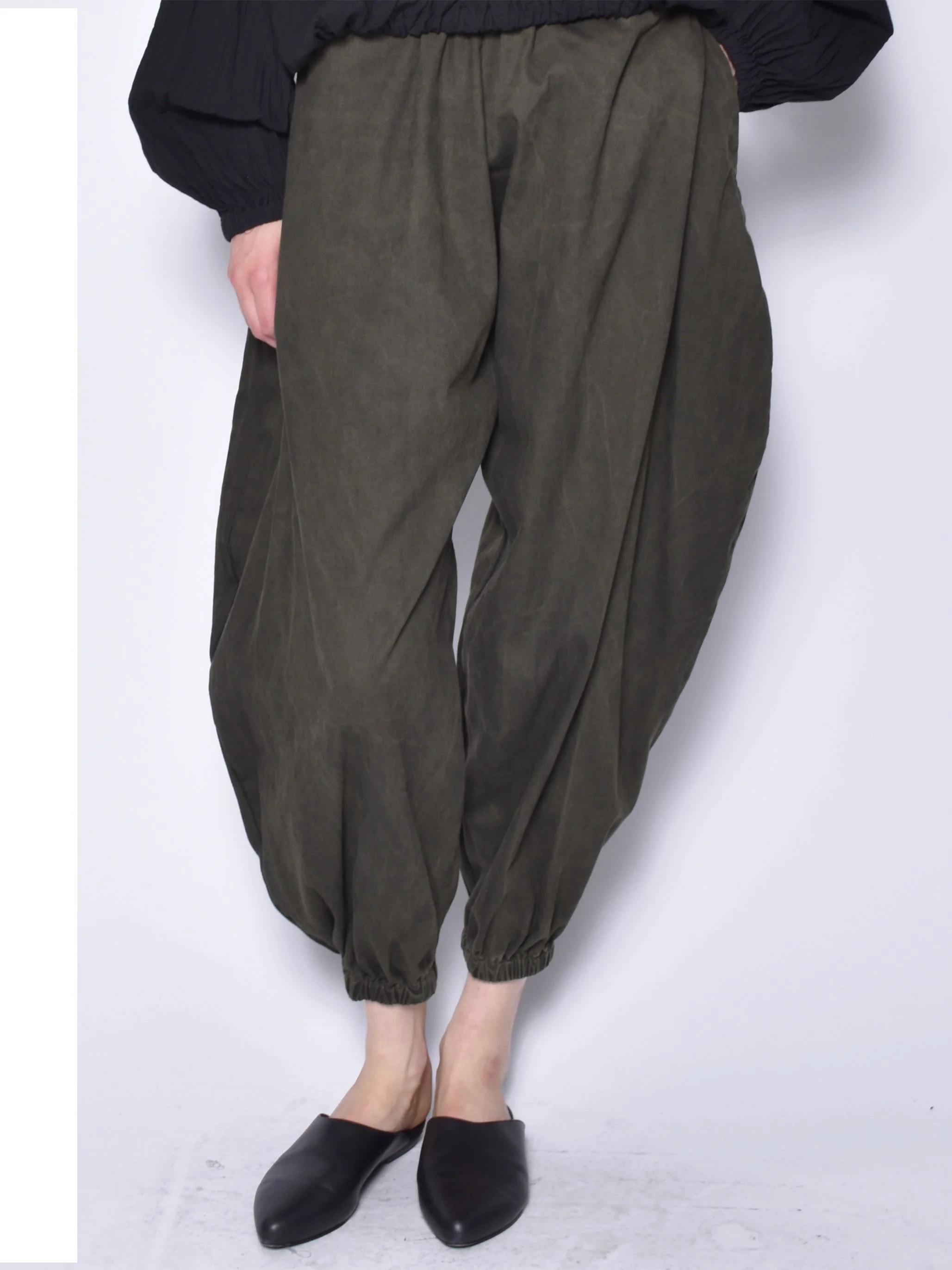 ARMY TWILL BALLOON PANTS