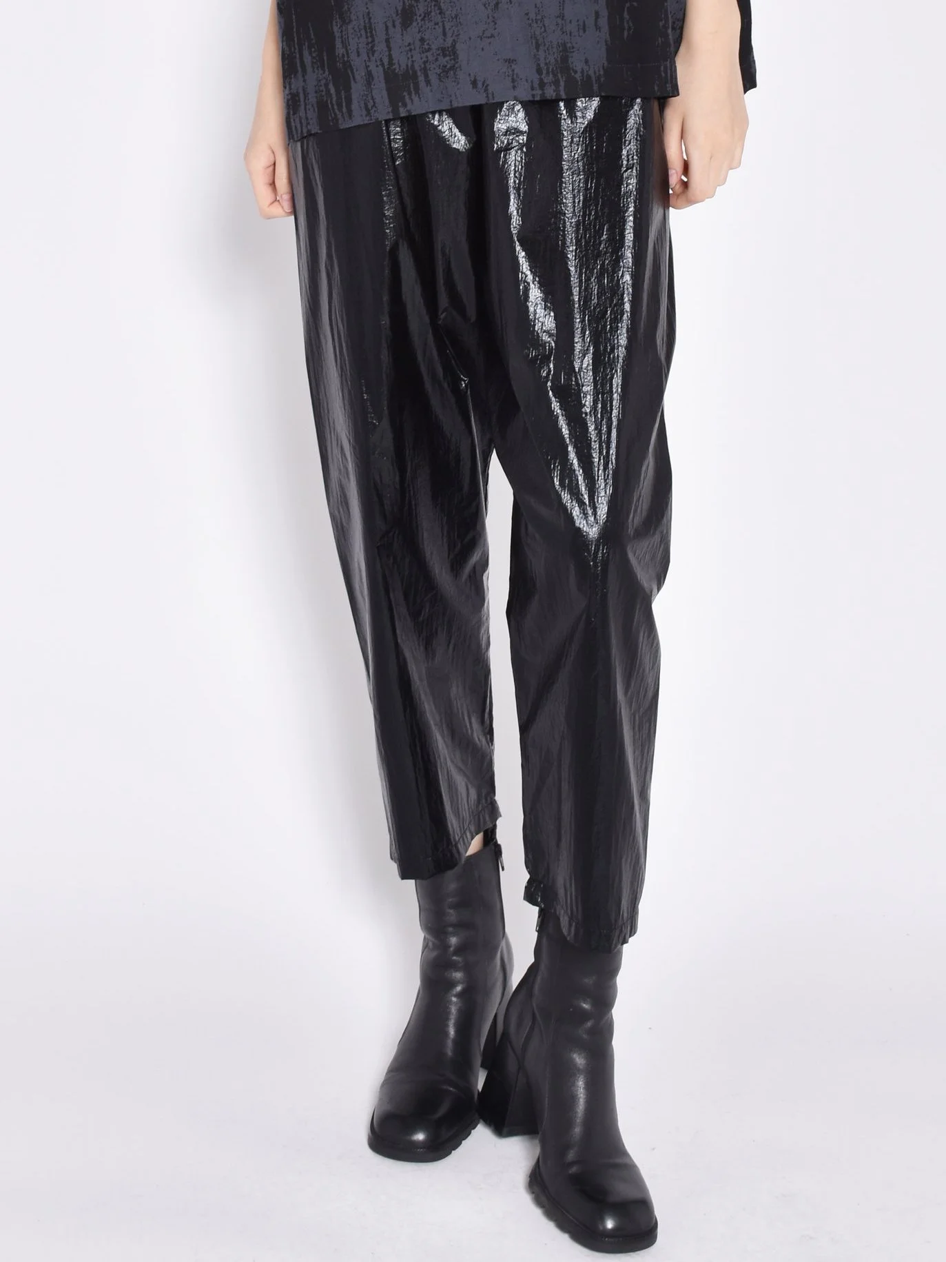 SHINYBLACKPANTS.jpg