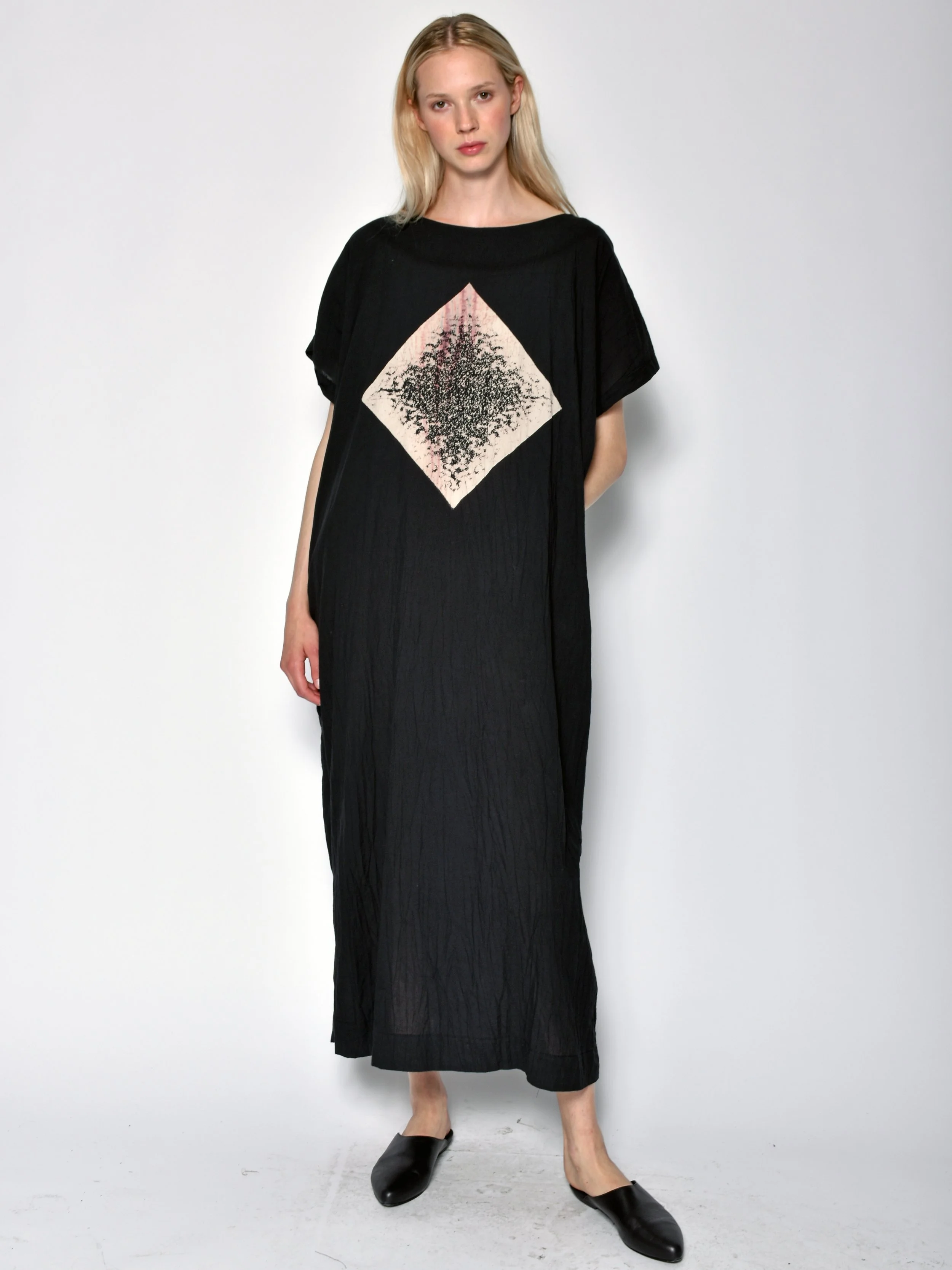 LONGDRESSSTARBLACK.jpg