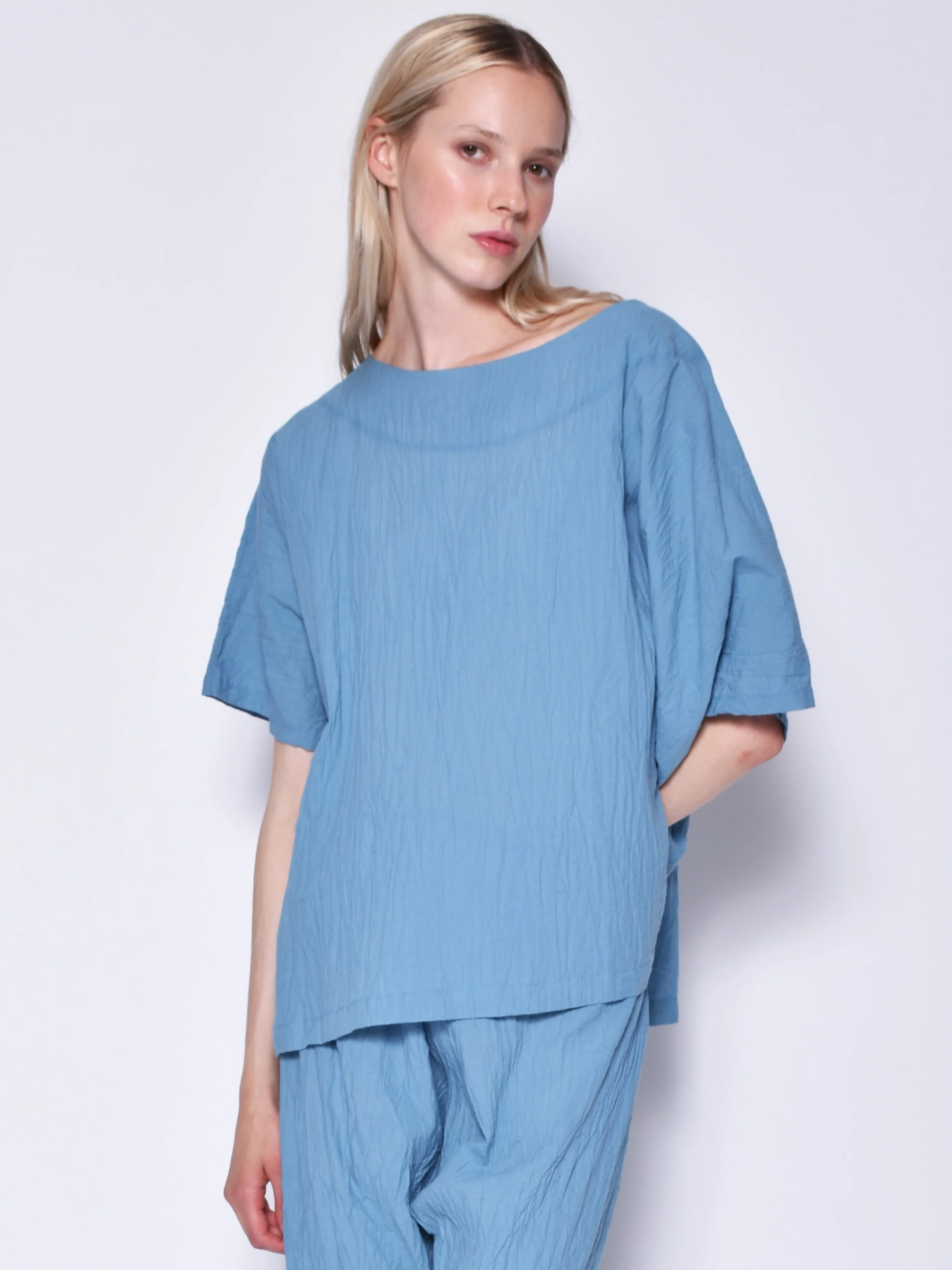BOXTOPLIGHTBLUE.jpg