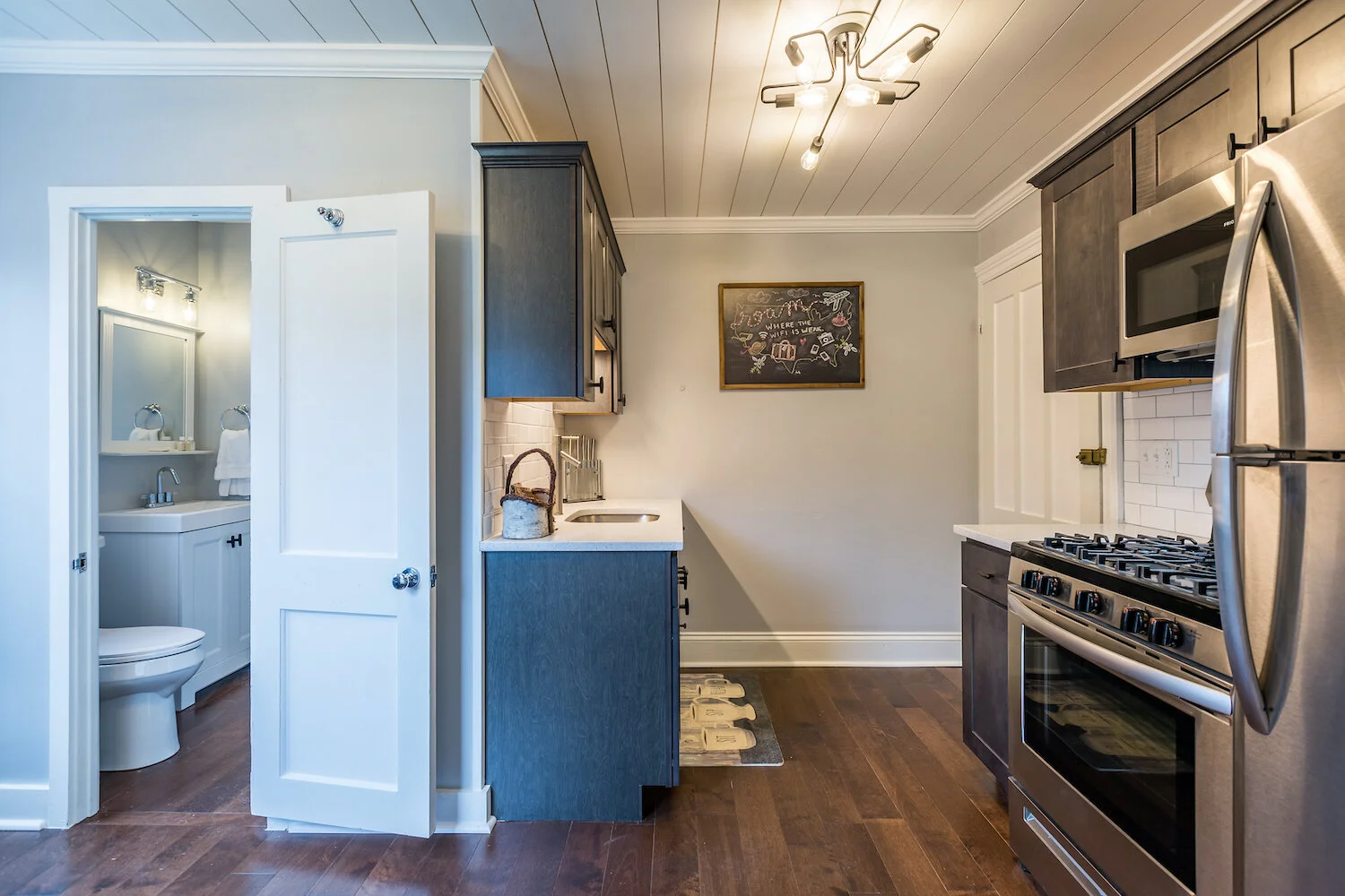 Rooms Where to Stay Downtown Manchester, VT Barnstead Inn