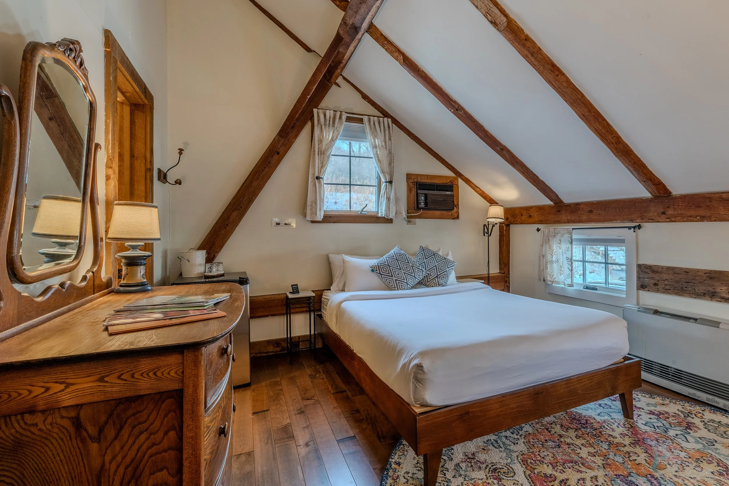 5 door to AC NEW.jpg