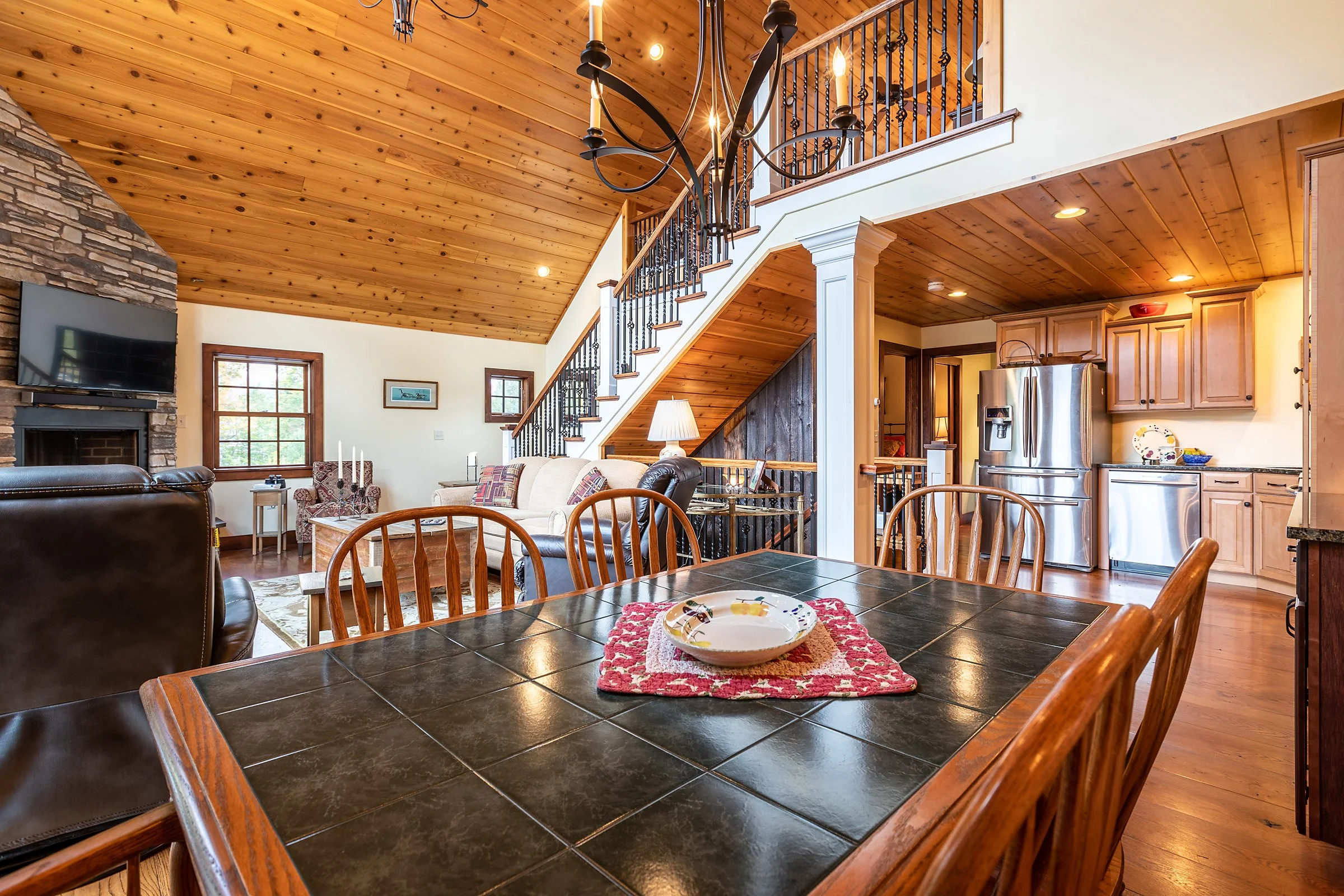 Aspen Dining_Living.jpg