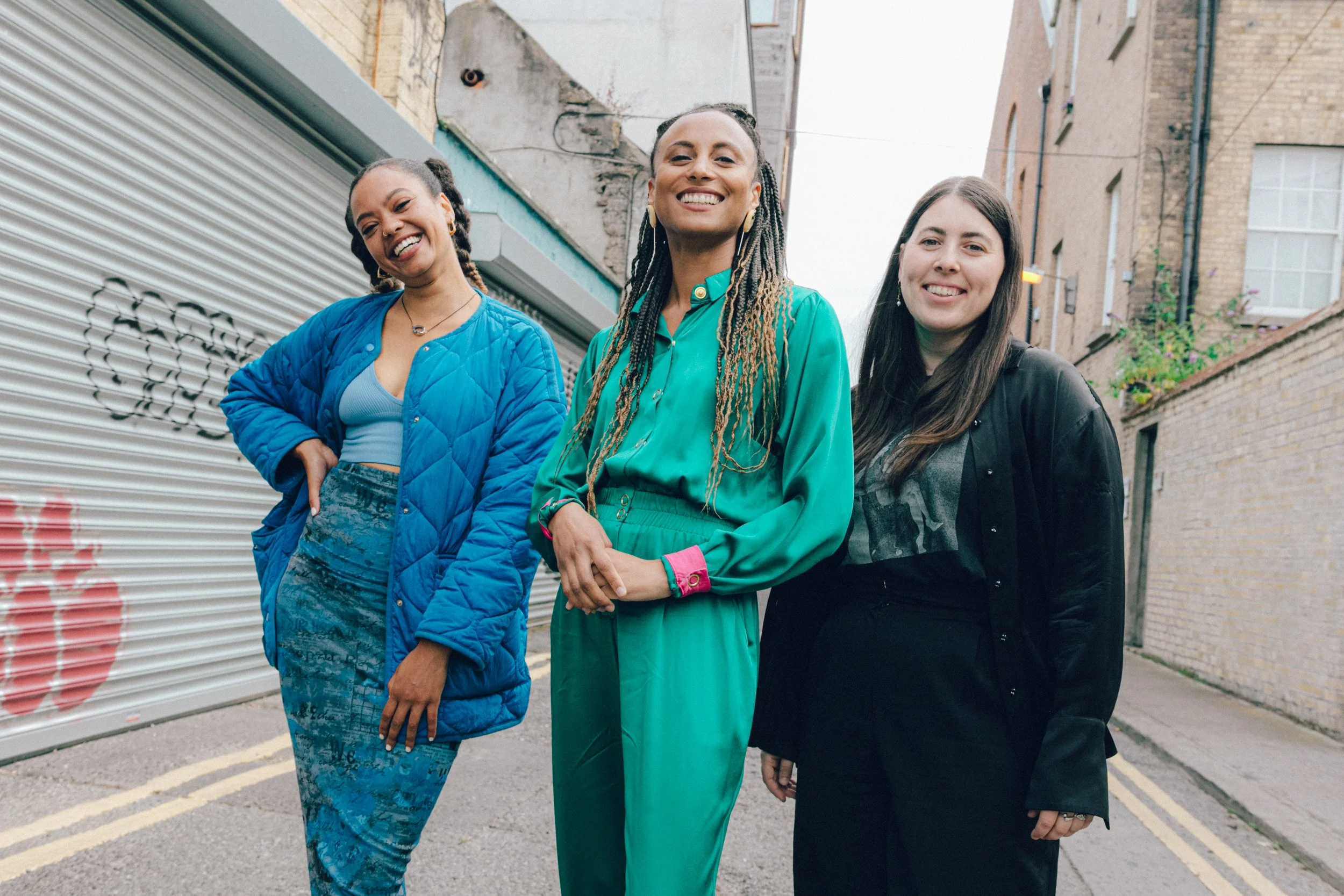 DINGLE_LOAH_SHIV_SORCHA R-70.JPG