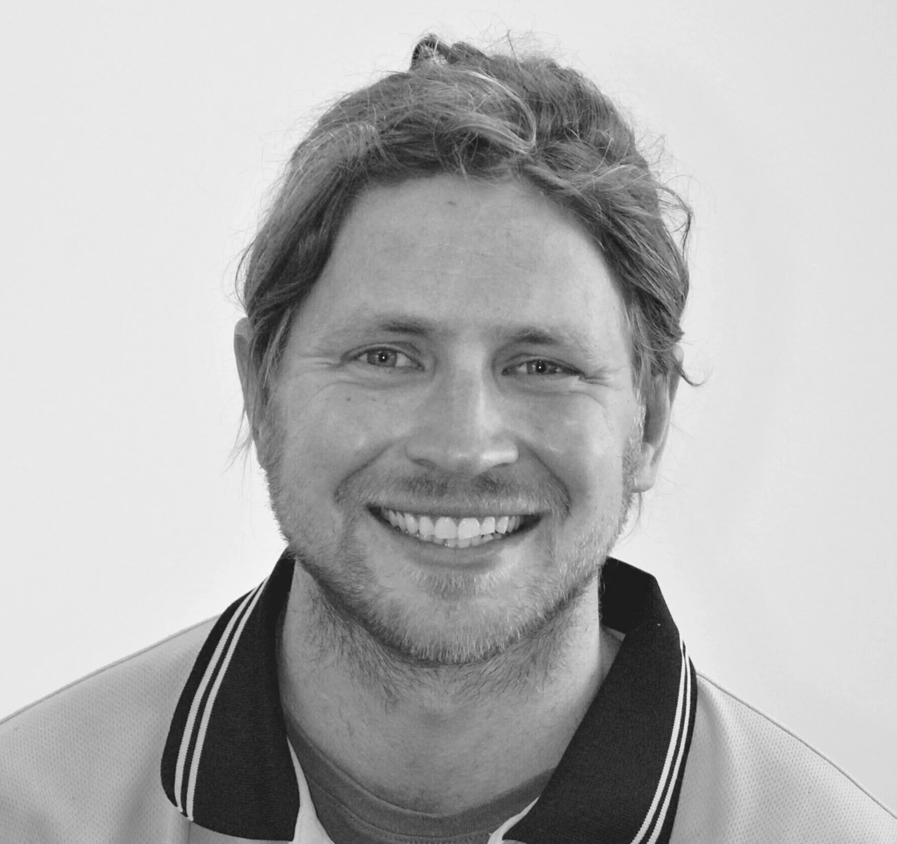 SCOTT LUCAS   CARPENTER