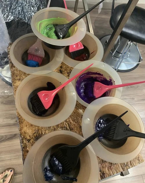 Colour mixing bowls detail