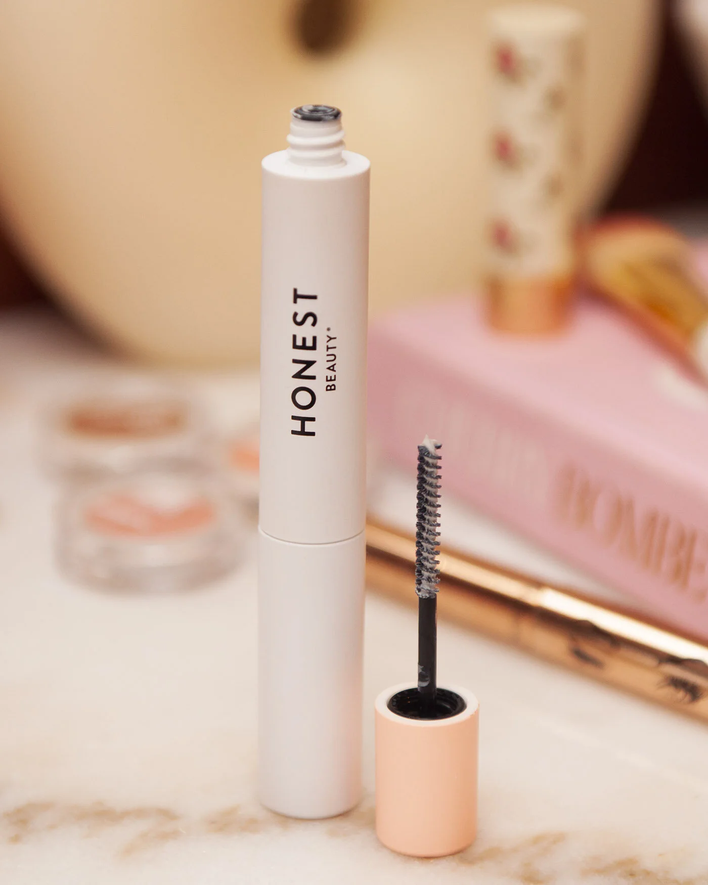 Wispy Lashes Honest Beauty Extreme Length Mascara + Lash Primer Review