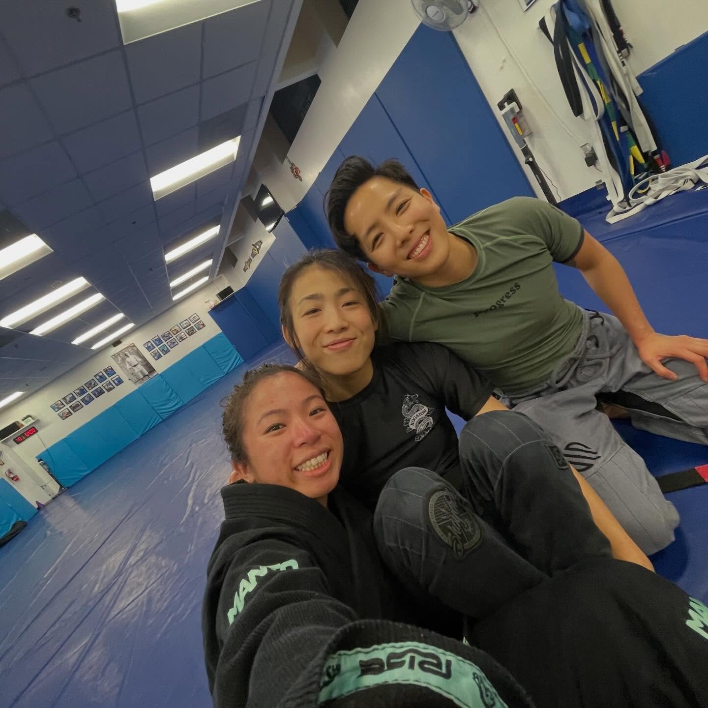 7:30pm Friday. Favorite doctor sandwich of all time 🥪🩺