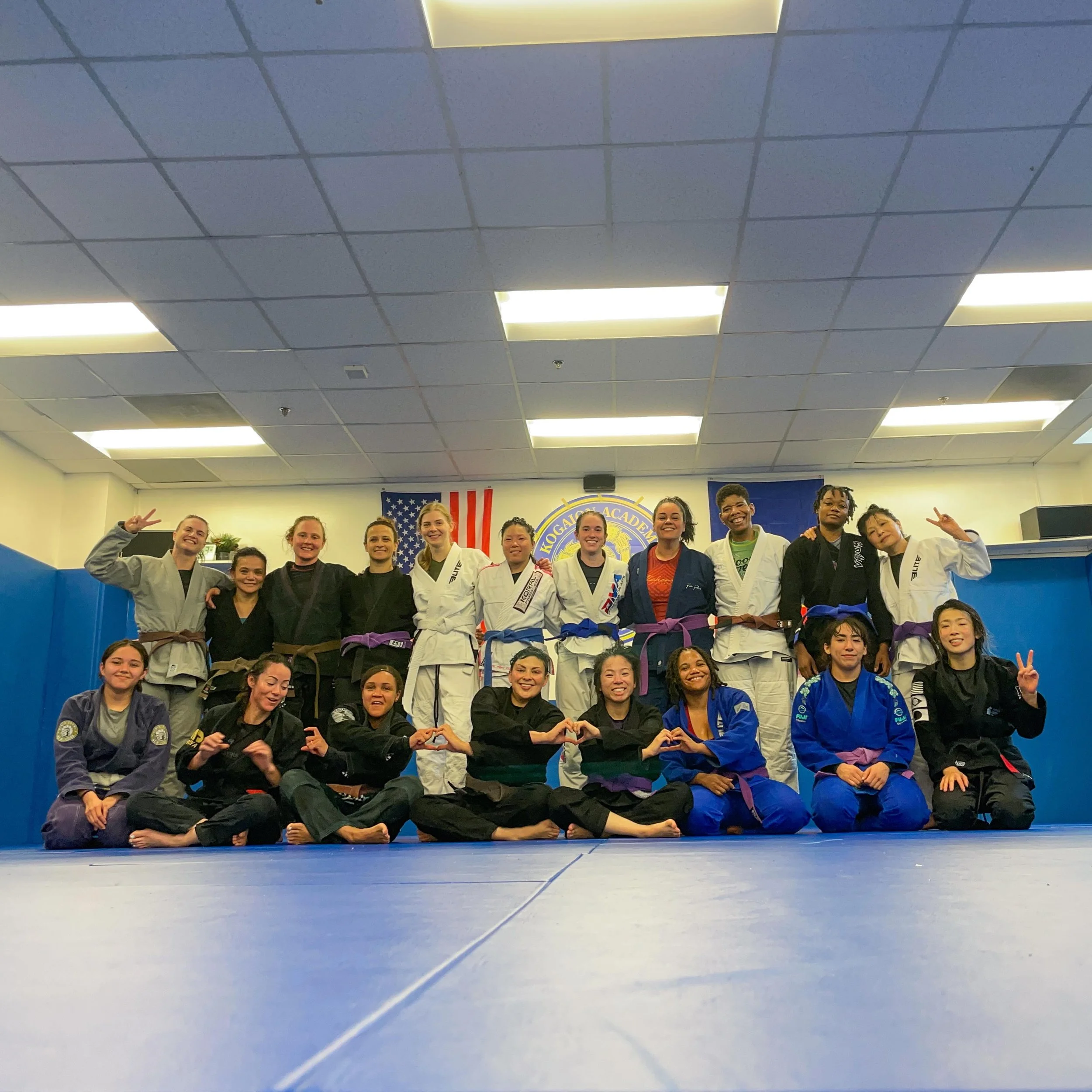 12:30pm Sunday. Breaking in the new mats 😍