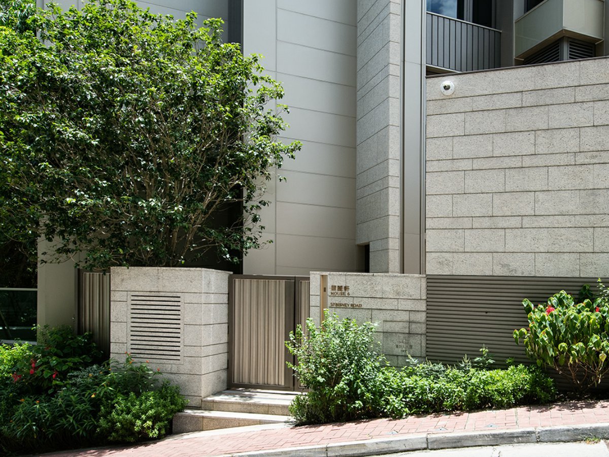 Bisney garden.jpg