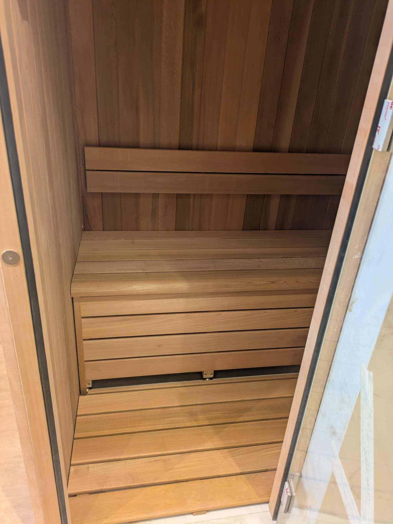 ksaqua-Hong Kong Parkview-Tailor made of Traditional Sauna room（4）.jpg