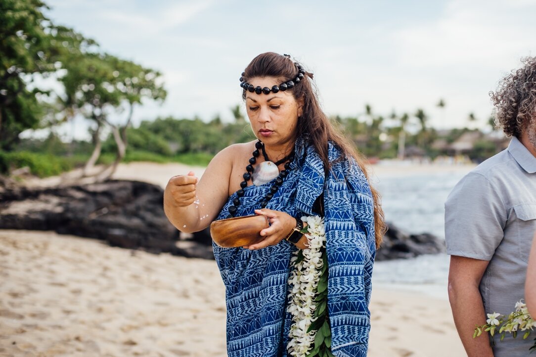 Hawaii Big island Elopement Photographer and Planner