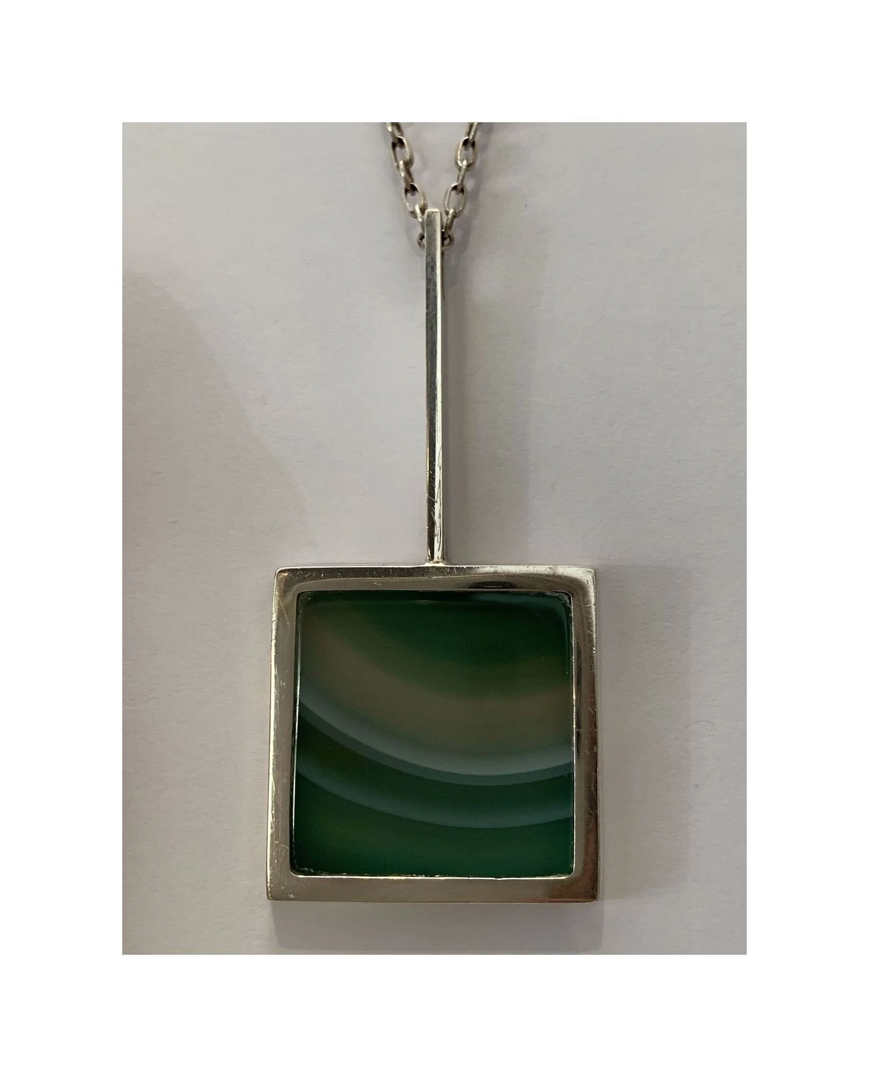 Silver and Green Agate Pendant J203