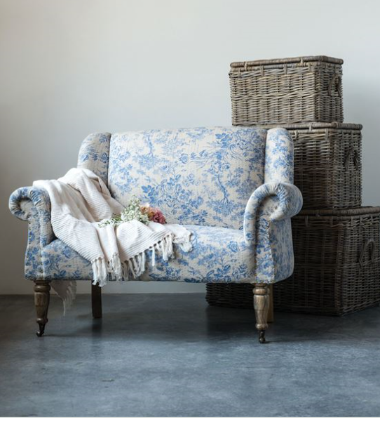Settee blue3.PNG