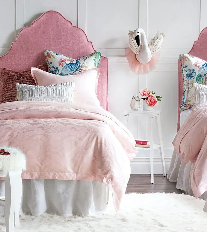 Briana Bedding Set
