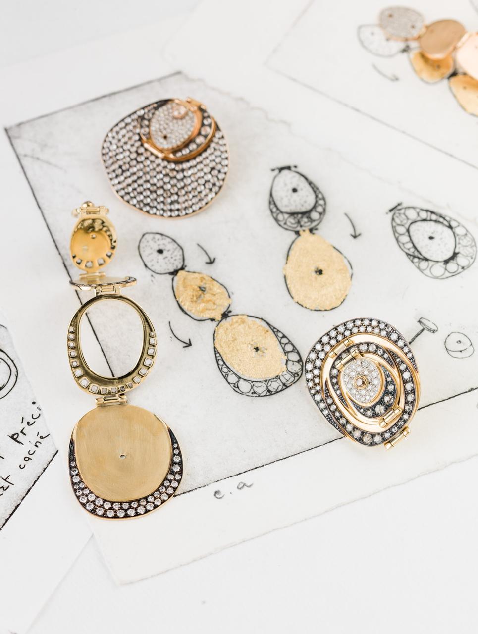 In-Folio Earrings
