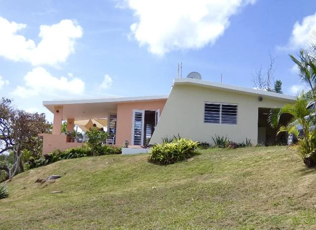 $305,000 // Bravos de Boston, Titled // FRIR-1T