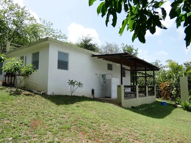 $365,000 // Bravos de Boston, Untitled // SINR-1U