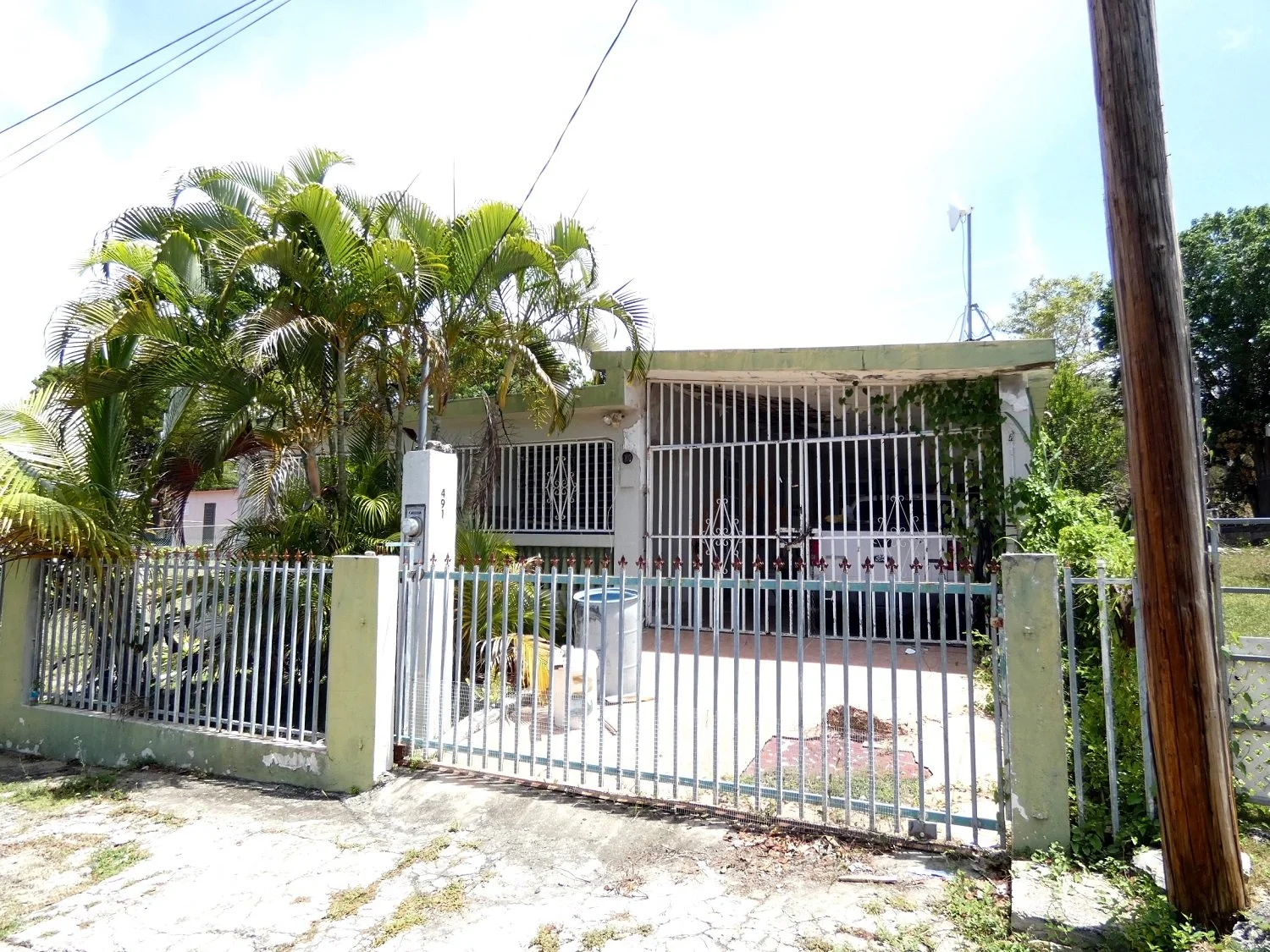 $255,000 // Esperanza, Titled // MILR-3T
