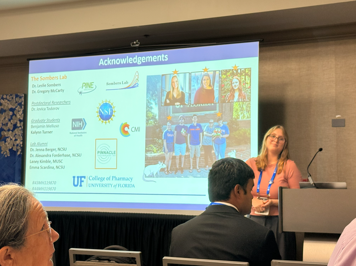 Kayleigh presenting at SERMACS/SWRMACS