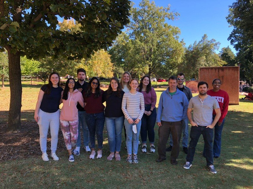 Pizza party picnic to celebrate Chathuri passing her prelim, 2021!