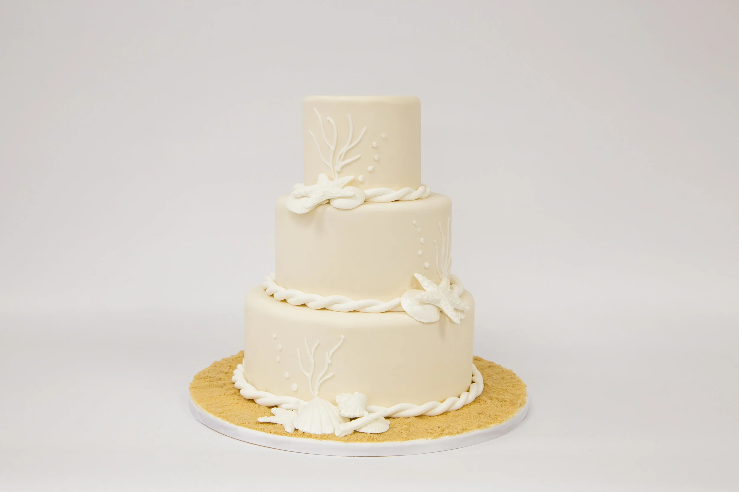 Delicious Pastries, Cakes and Desserts by Cake boss star's Carlo's