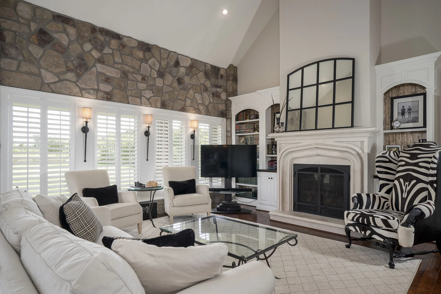 424 Cook Rd East Aurora NY-print-007-11-Living Room-4000x2667-300dpi.jpg