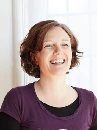 Kay Cowling
