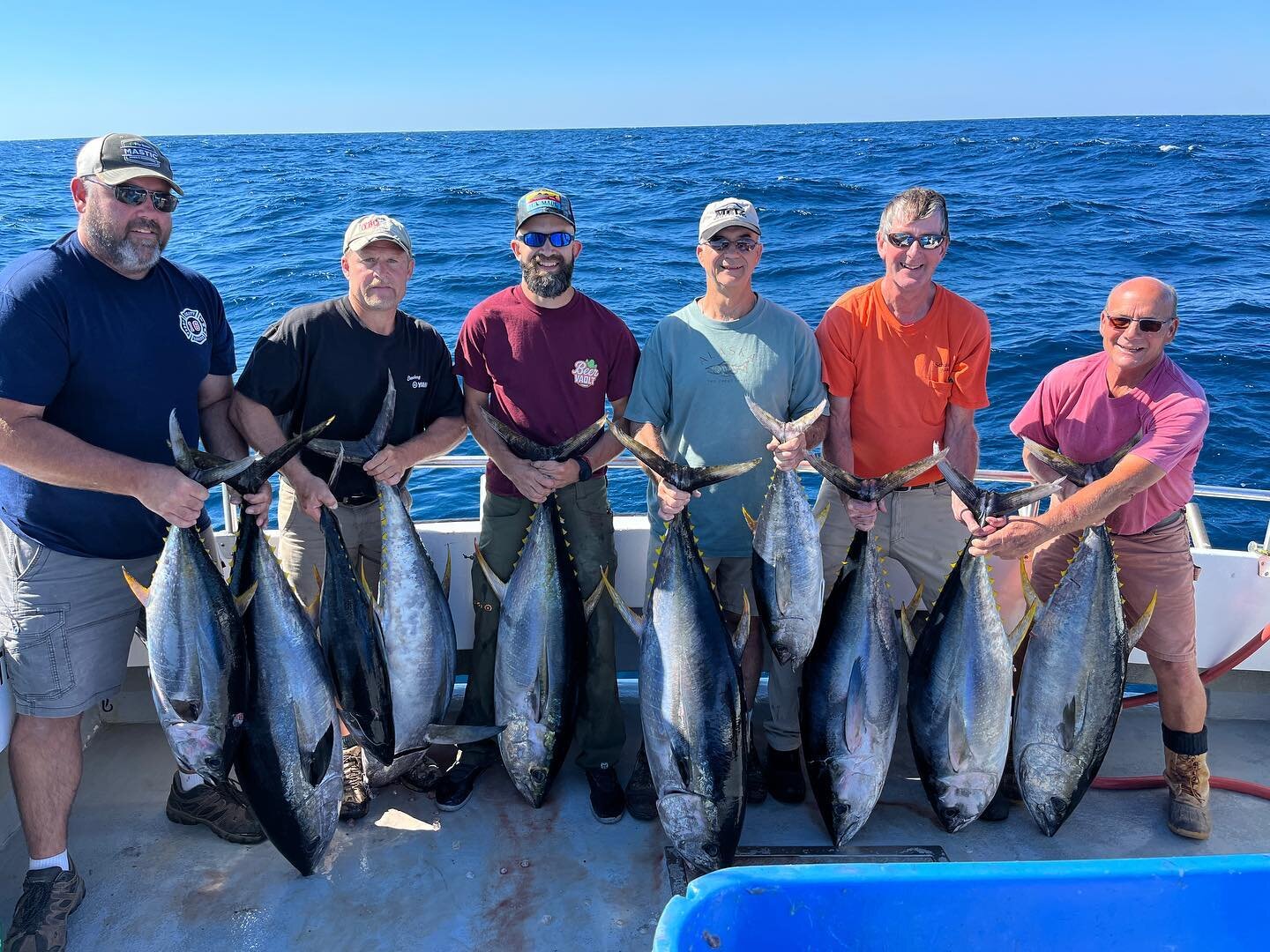 Today was one for the books! The boys from PA were down and tight the entire trip today!!!! For a bunch of tuna virgins they popped some cherrys hard! We started the day out with a double of little guys, spun around made the same pass and doubled up 