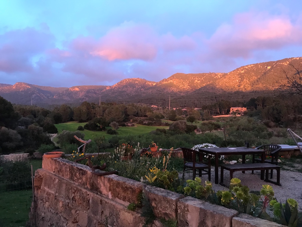 Blick auf die Berge von unserer Finca