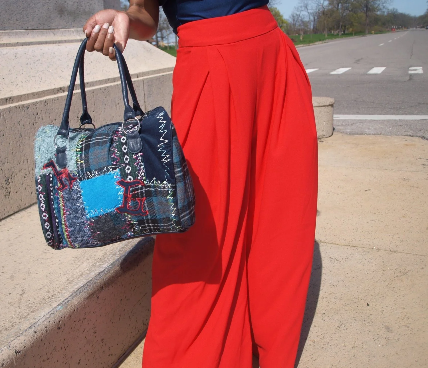 CCA2070C-77B0-452B-9183-C60EE50BFC69