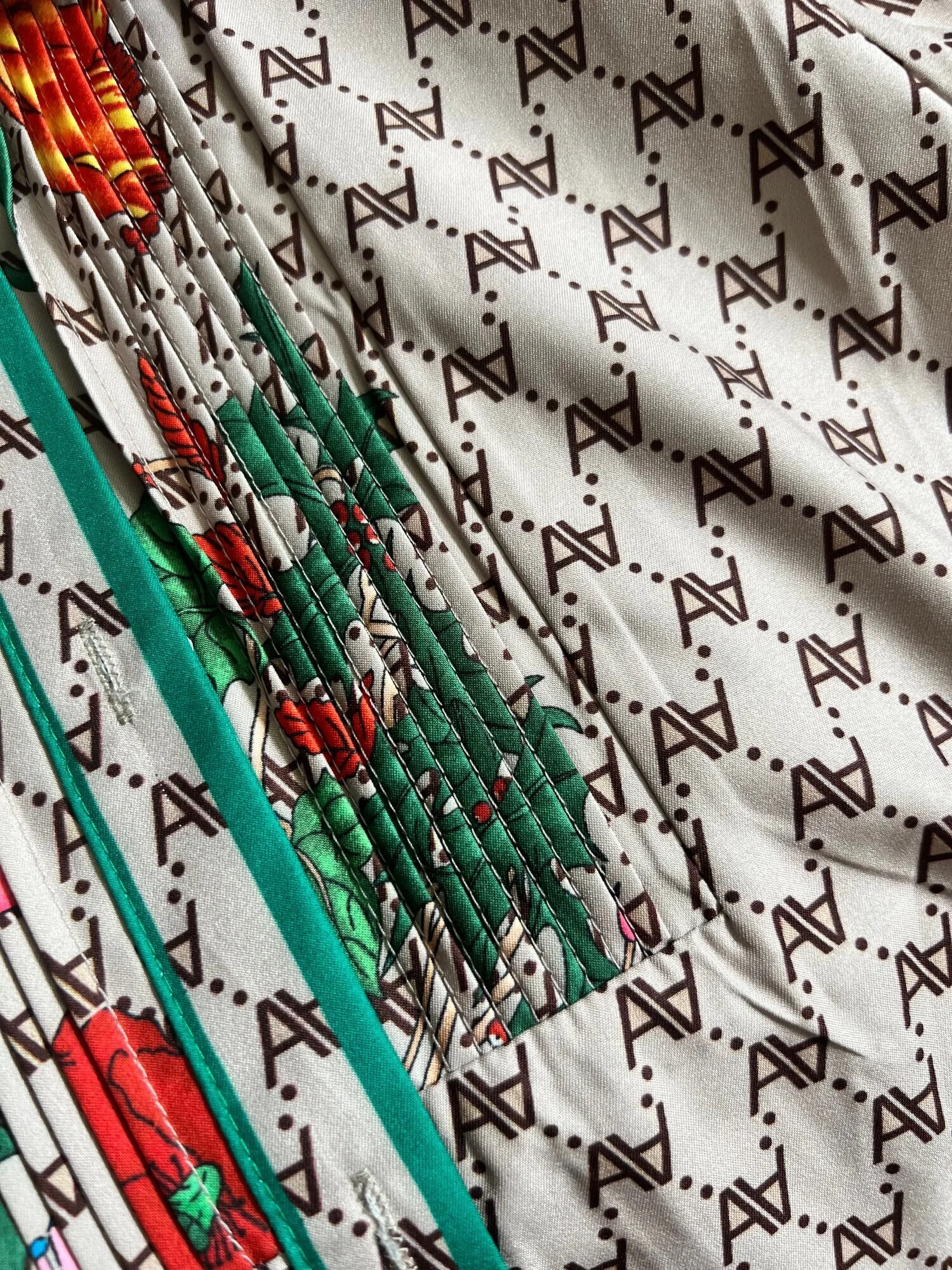 43409B73-8CB8-4767-82B6-7812DAC7BF57