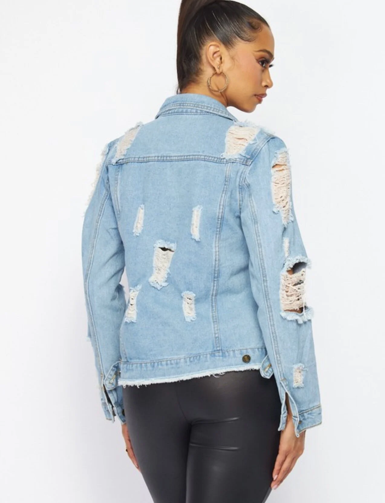 6C71584C-D341-4756-B300-CA12834DFBB2