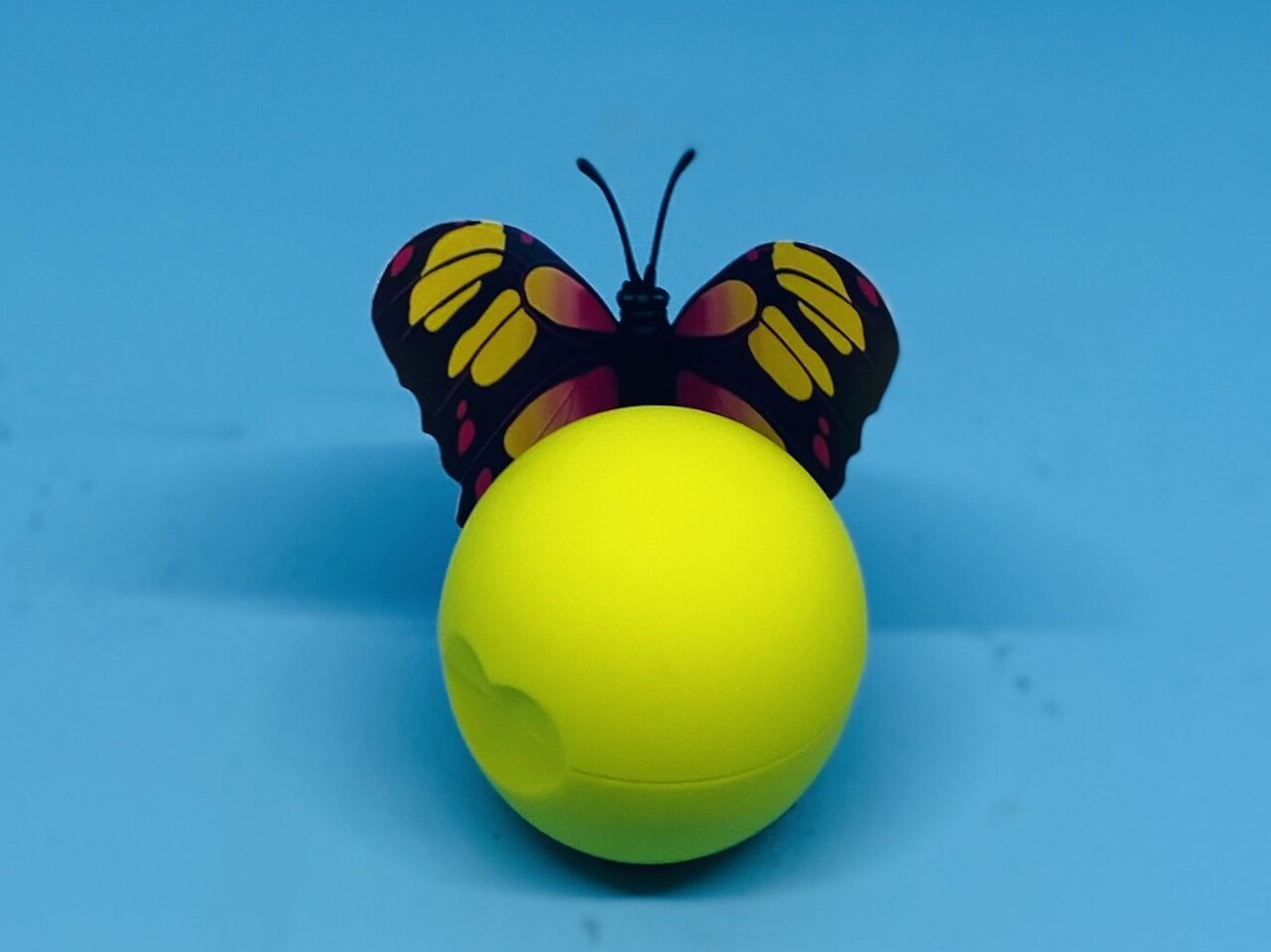 D4AAF274-0A16-4292-8B67-DD33F6C583D4