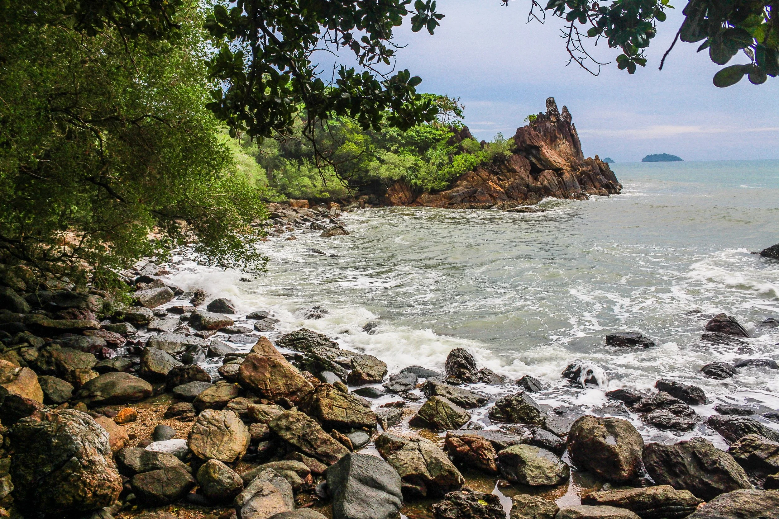 RockyBeach.jpg
