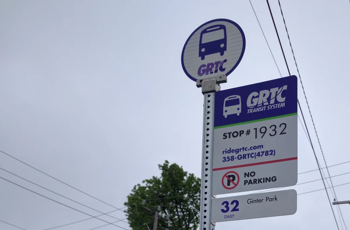 new-bus-sign.jpg