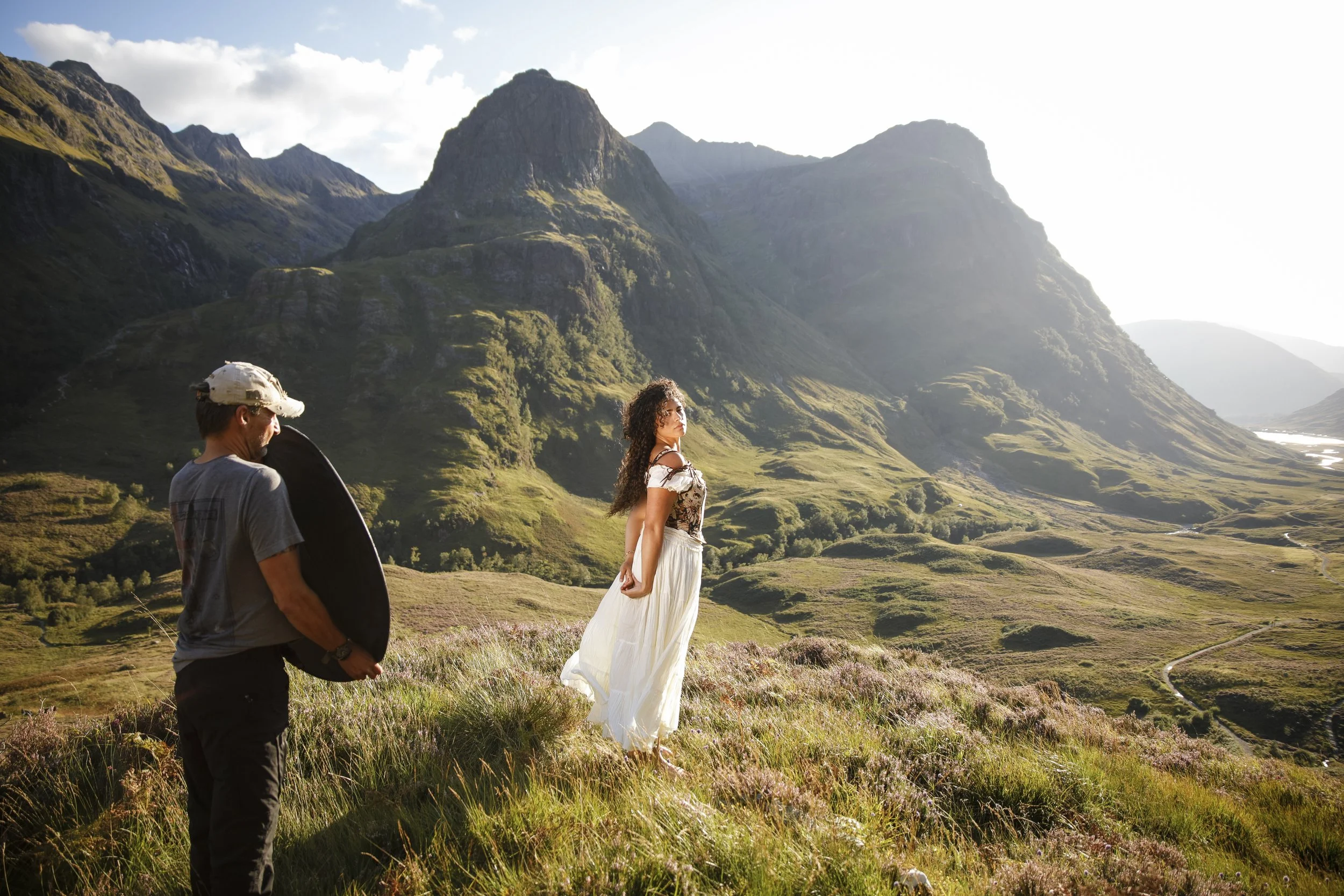 ©️ The Auld Romantics