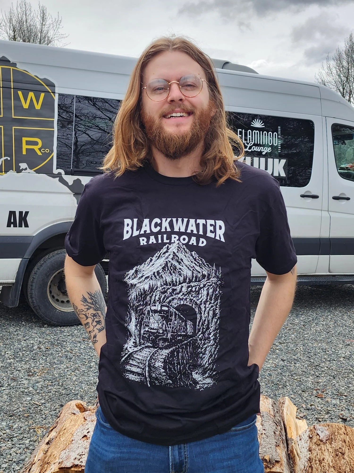Train Tunnel Shirt - Black