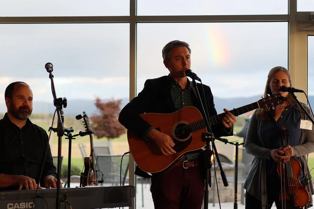  Great music by The Walking Roots 