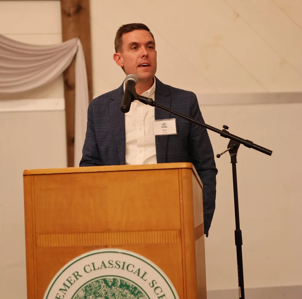  Head of School, Ron Hoch 
