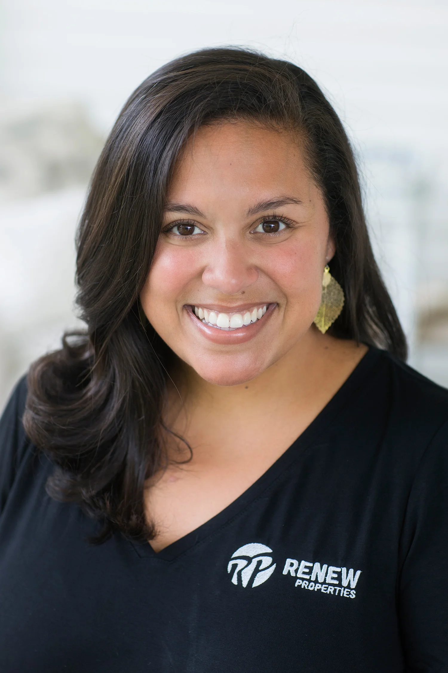 Nicole-Headshot.jpg