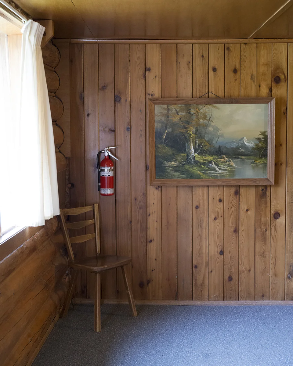 10_Hallway_painting.jpg
