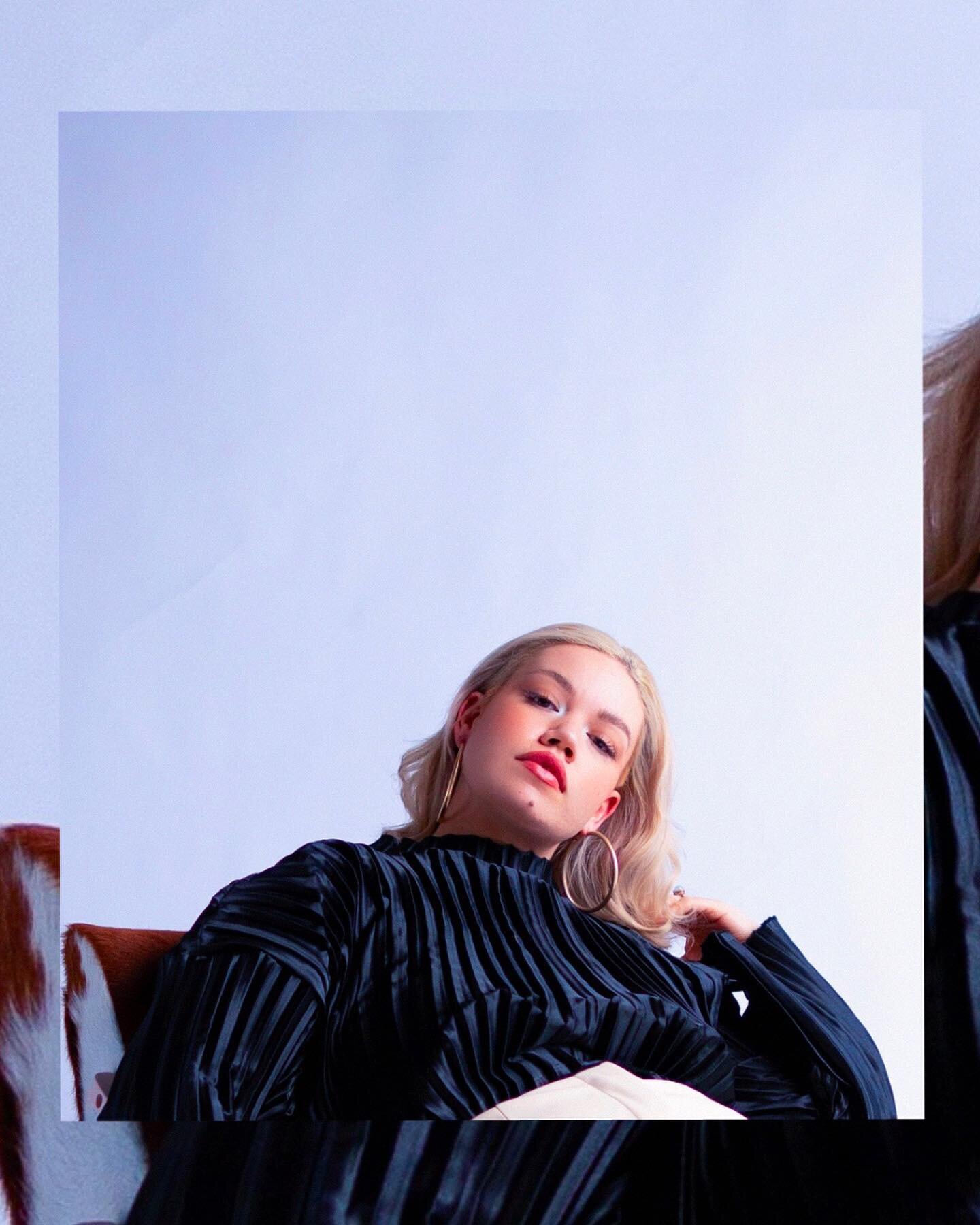 I&rsquo;m not bubblegum fairy all the time, sometimes I still clock in to serve up a lil classic moment 🖤

📸 @jakechaplin_7 assist: @hi.imaustin 
Top by my fave designer @danmclean obviously 
Edits, hair and make up by meeeee