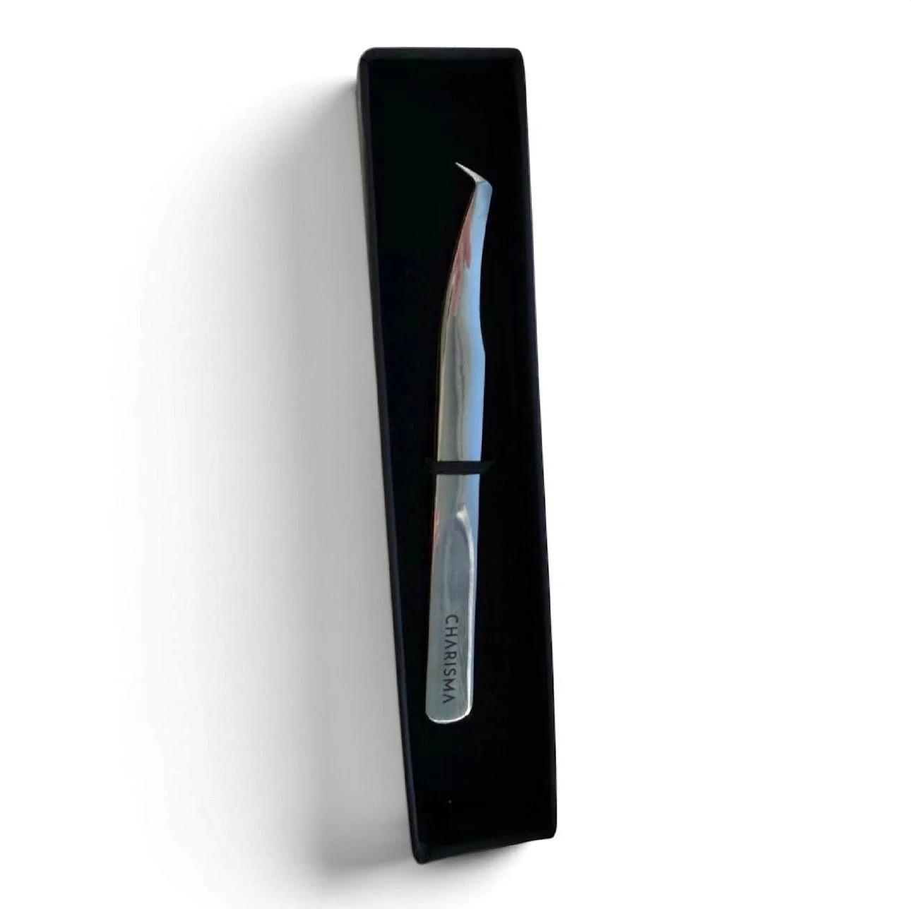 01_volume-lash-tweezer-boot-70-hand-sharpened.jpg