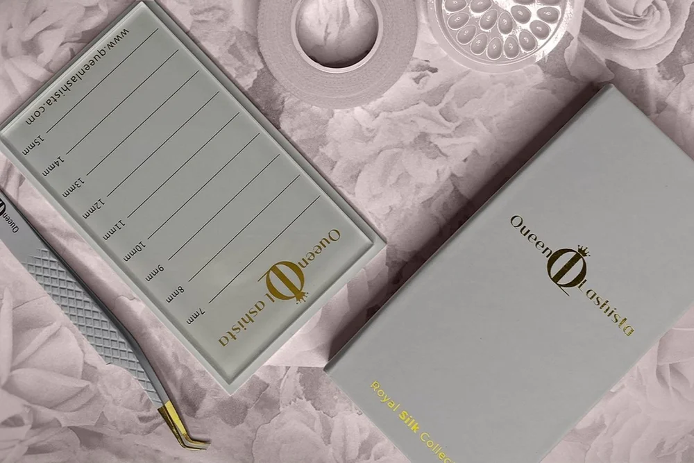 Lash Courses & Eyelash Extensions Supplier Bristol, UK