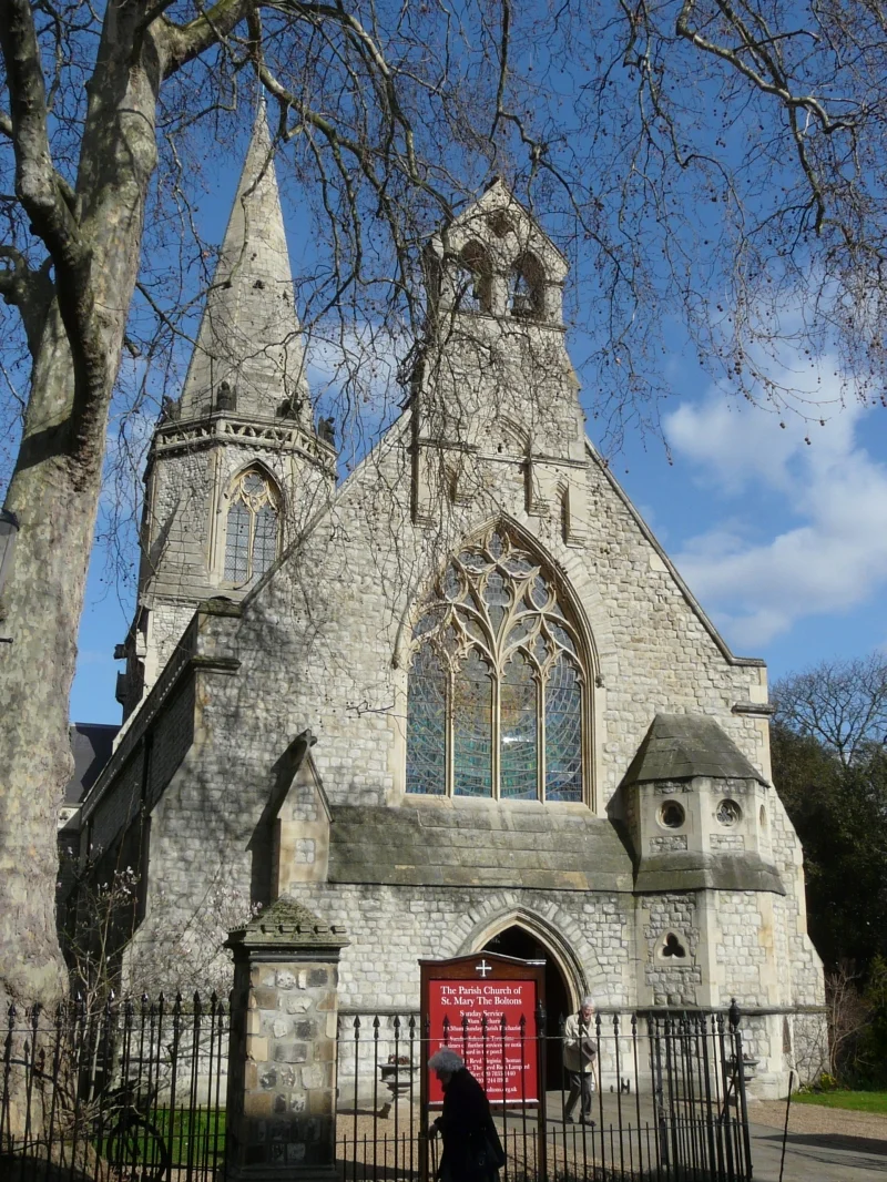 londonchurchbuildings.wordpress.com