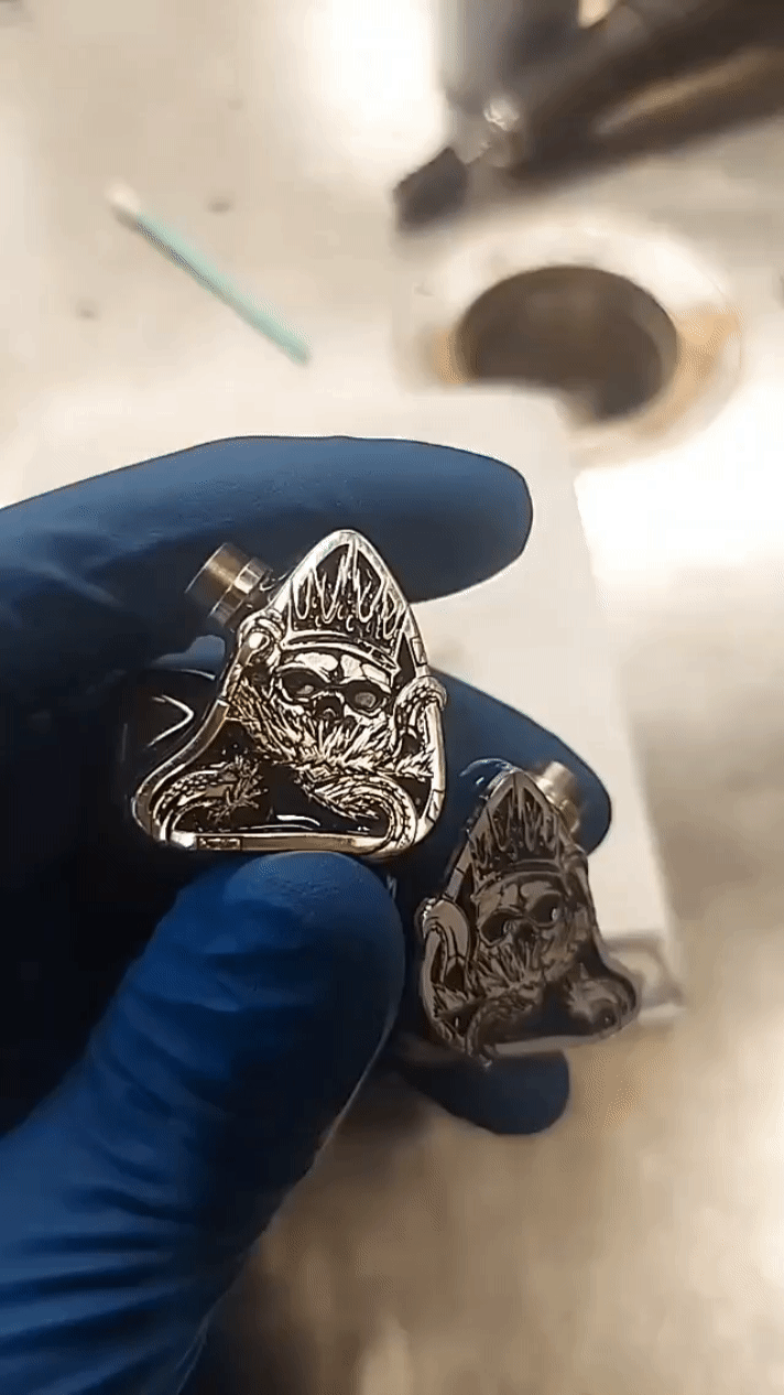 VID_42540120_095546_774.gif