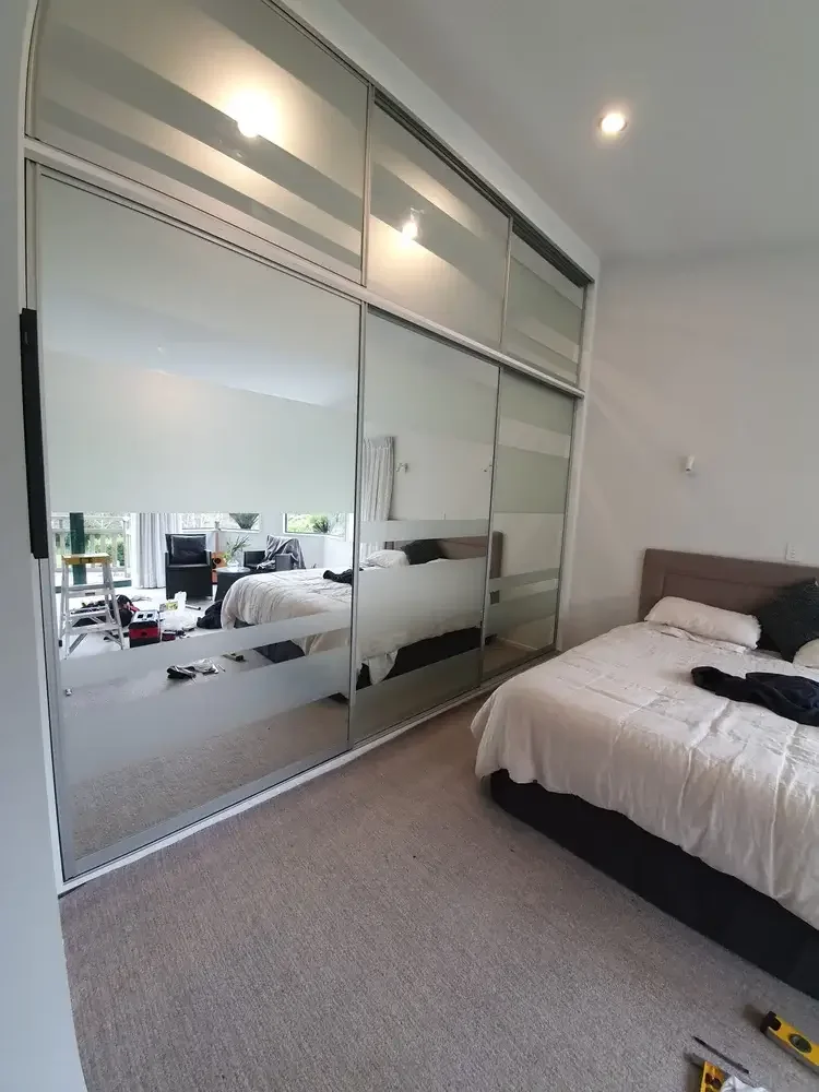 Frosted+mirror-OPT.webp